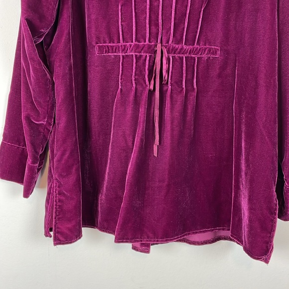 Denim & Co Velvet Long Sleeve Button Down Womens L Wine Color Stretch Blouse - Picture 6 of 8